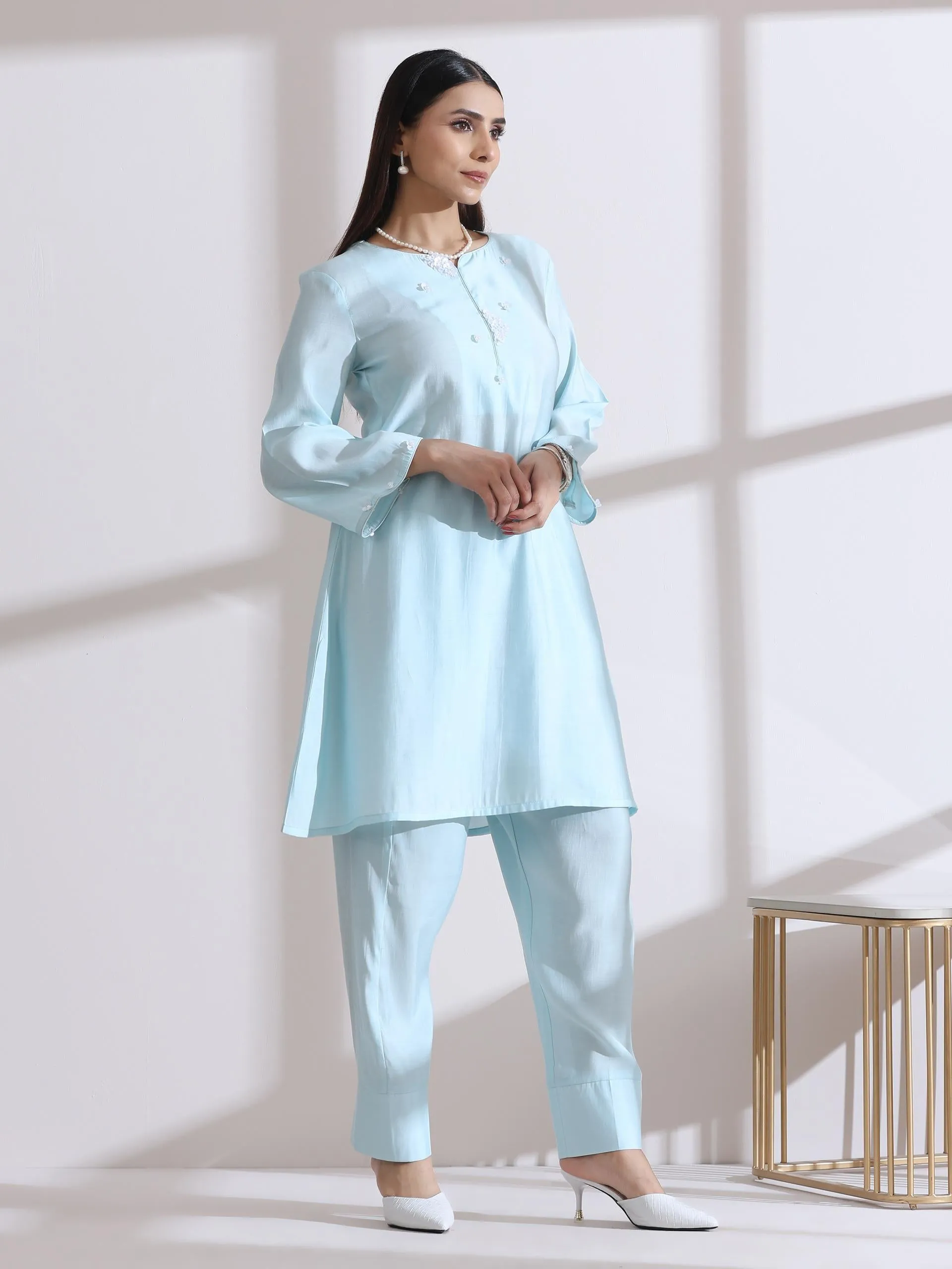 2 Pc Set - Airskin Light Blue With White Flowers Kurta And Pants