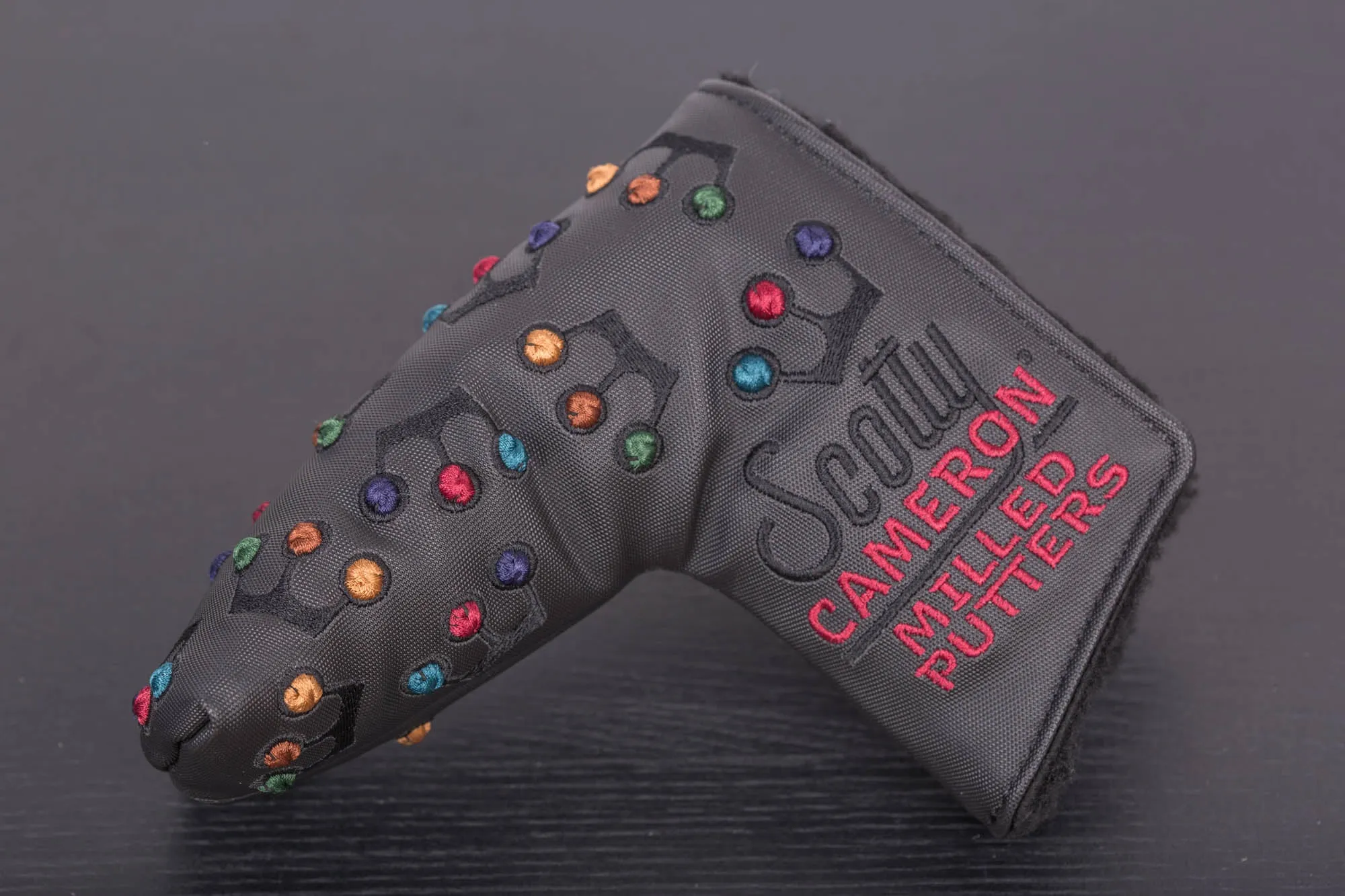 2019 Gallery Mini Crowns