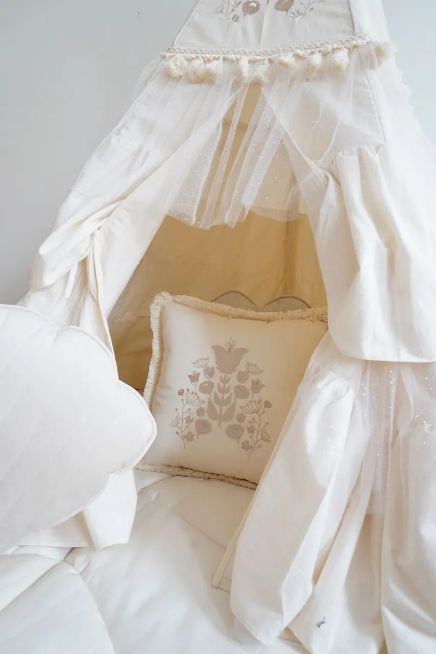 Boho Teepee With Glitter Frills And Embroidery - Beige
