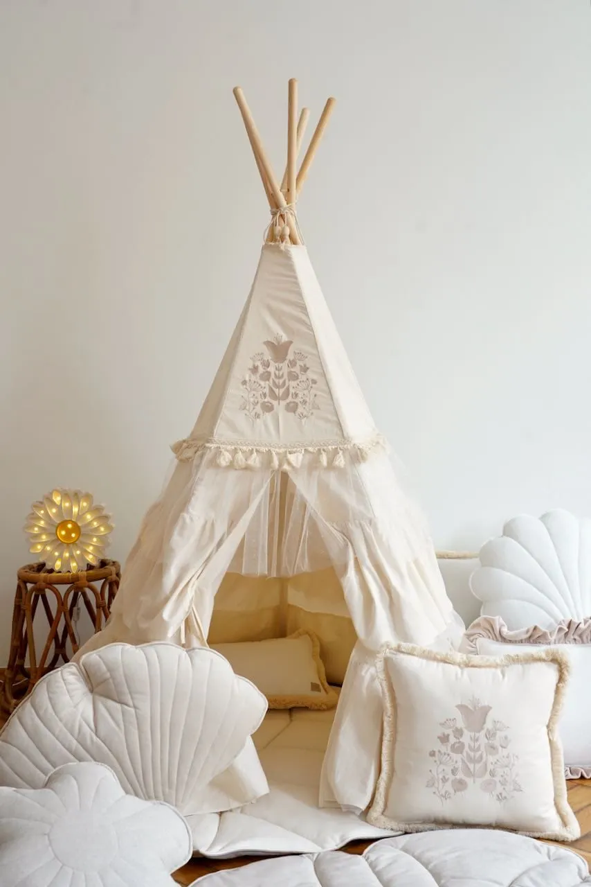 Boho Teepee With Glitter Frills And Embroidery - Beige