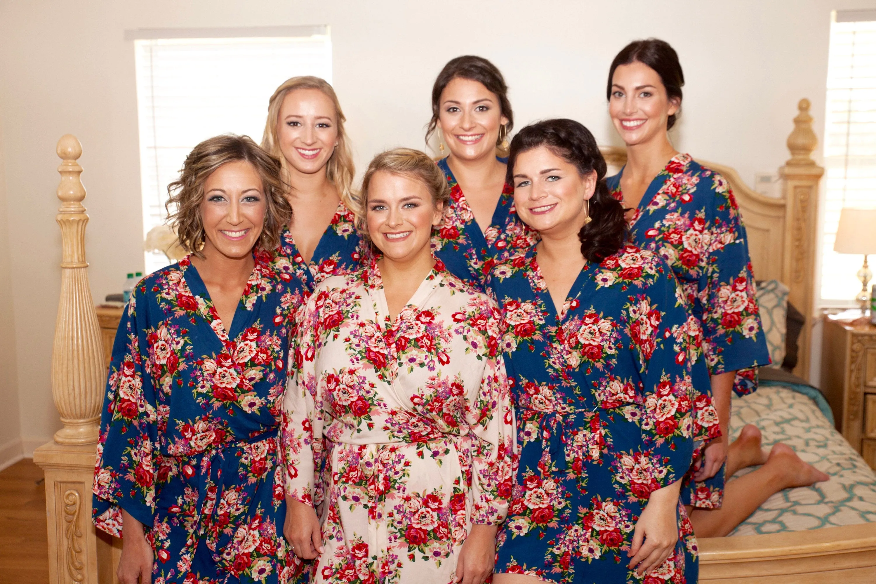 Bridesmaid Robes, 8 COLORS, Your Unique Set, Wedding Robe, Bridesmaid Gifts, Bridesmaids Party, Bridal Shower, Fast Shipping from New York