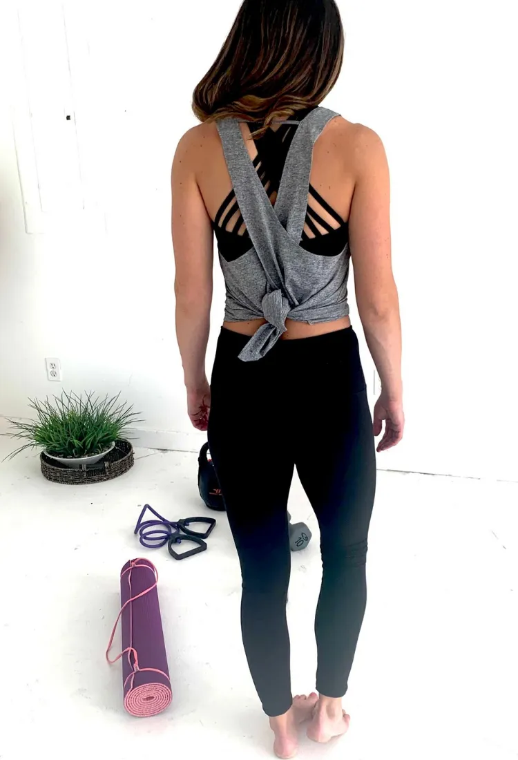 Dream Fit Open Back Top -5 colors