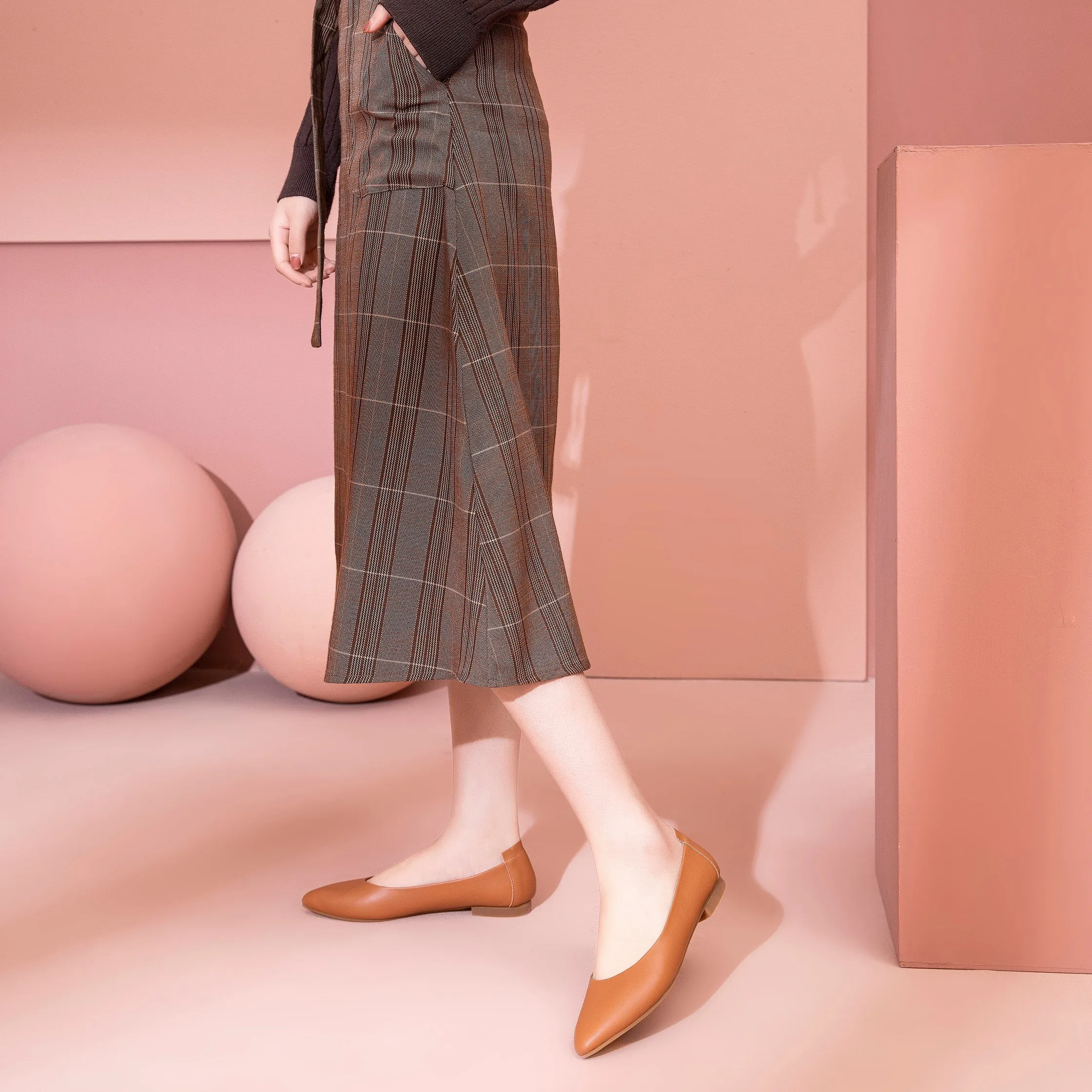 Extremely Soft Flats Shoes, Caramel