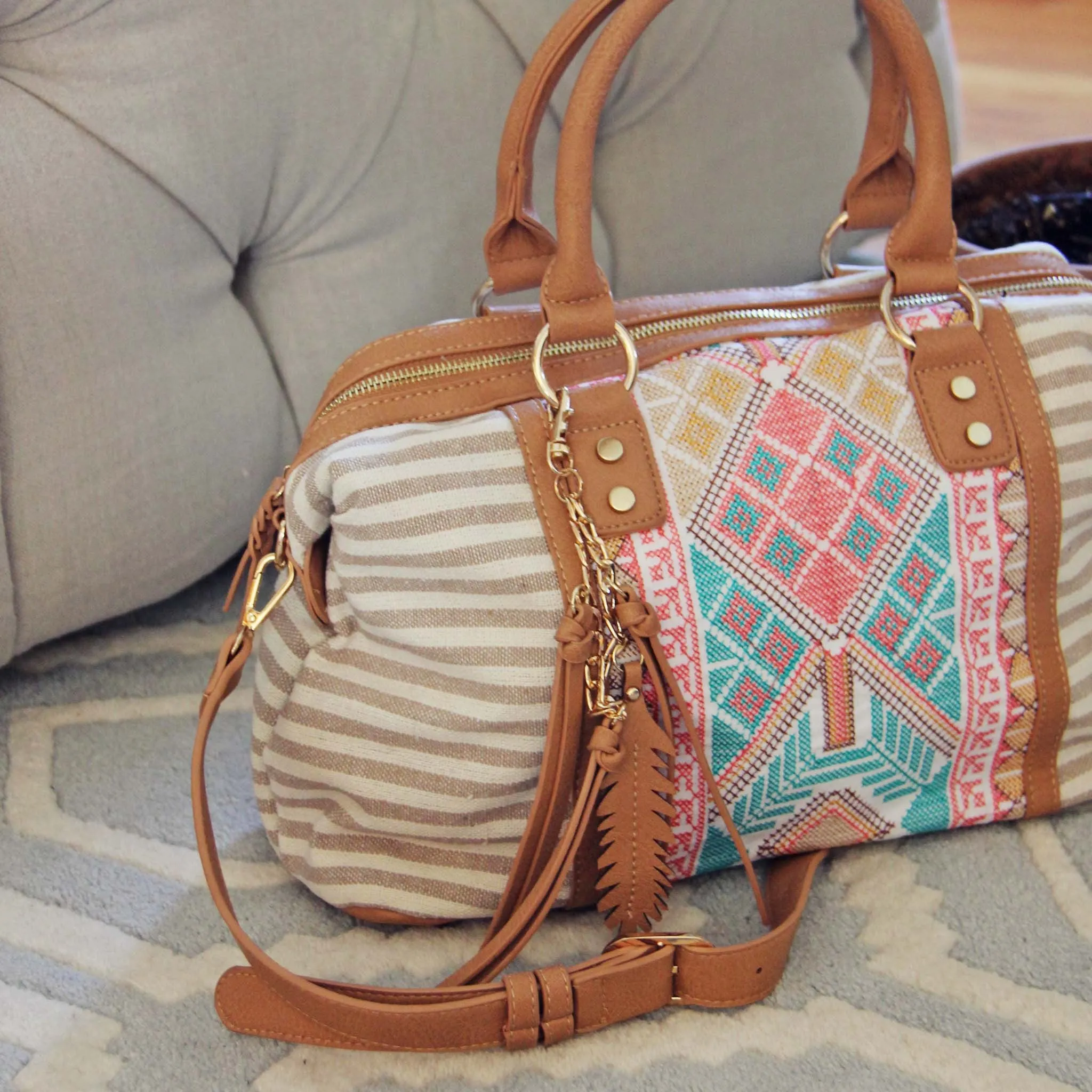 Feather Seeker Tote in Sand