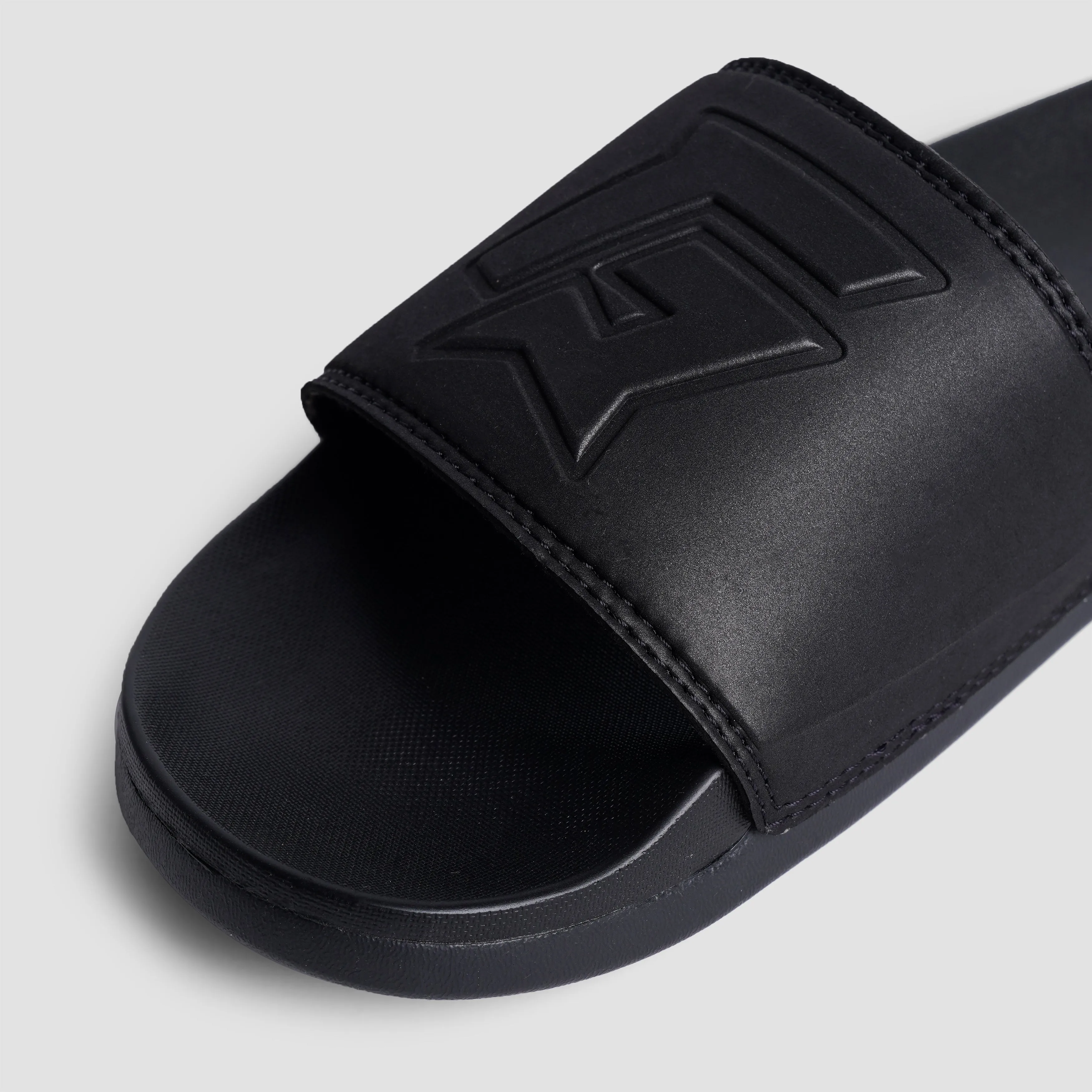 GAI Vital Slide Slippers (Black)