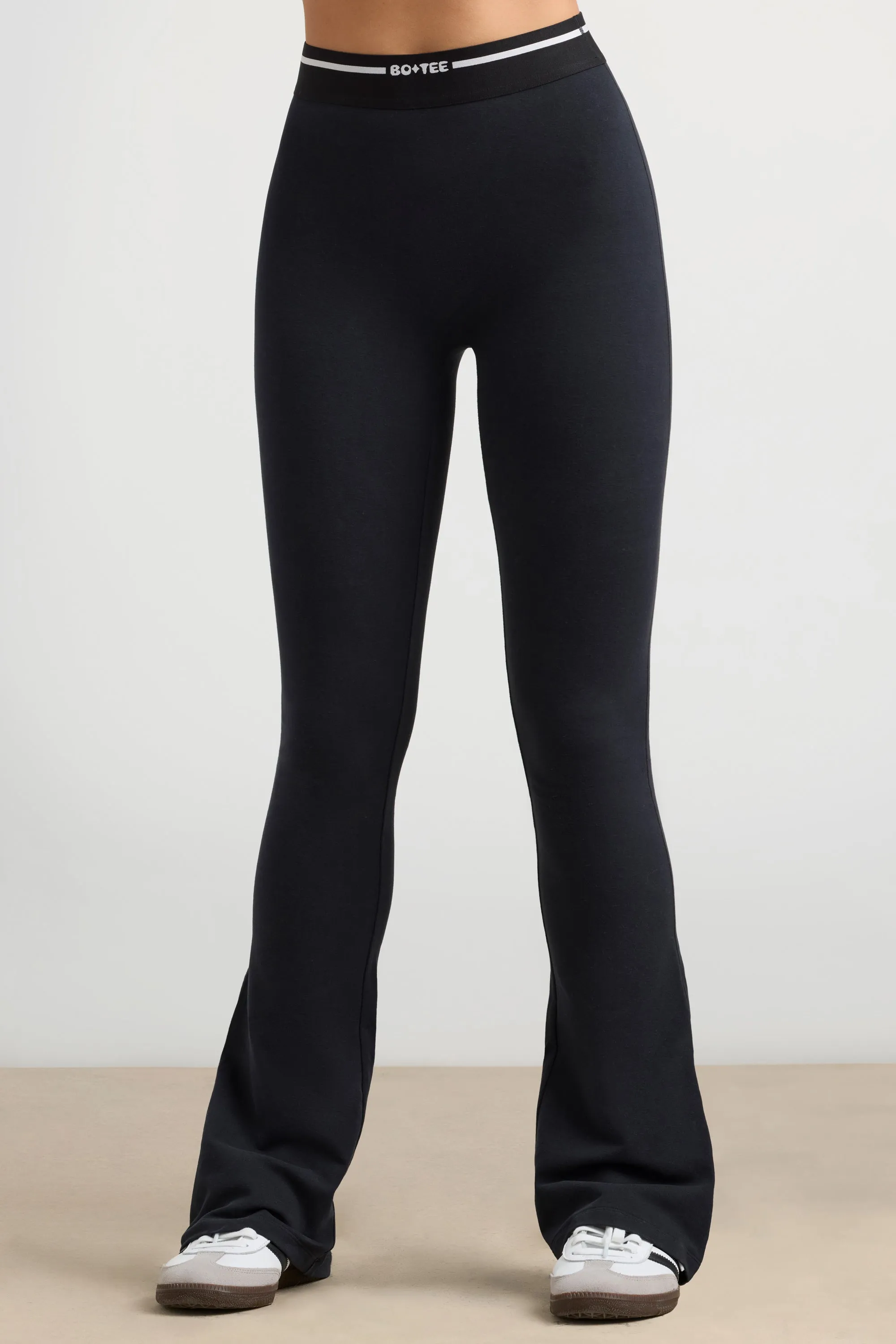Habitual - High-Waist Kick Flare Trousers in Black