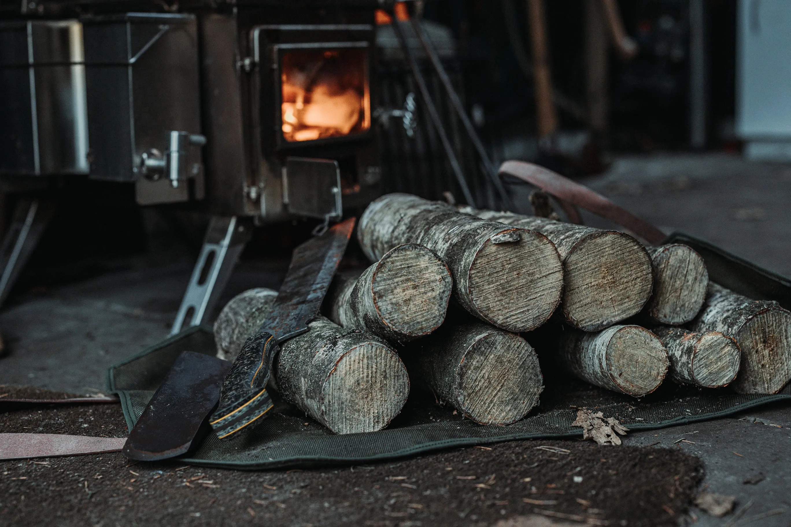 Handmade DBK Log Carrier