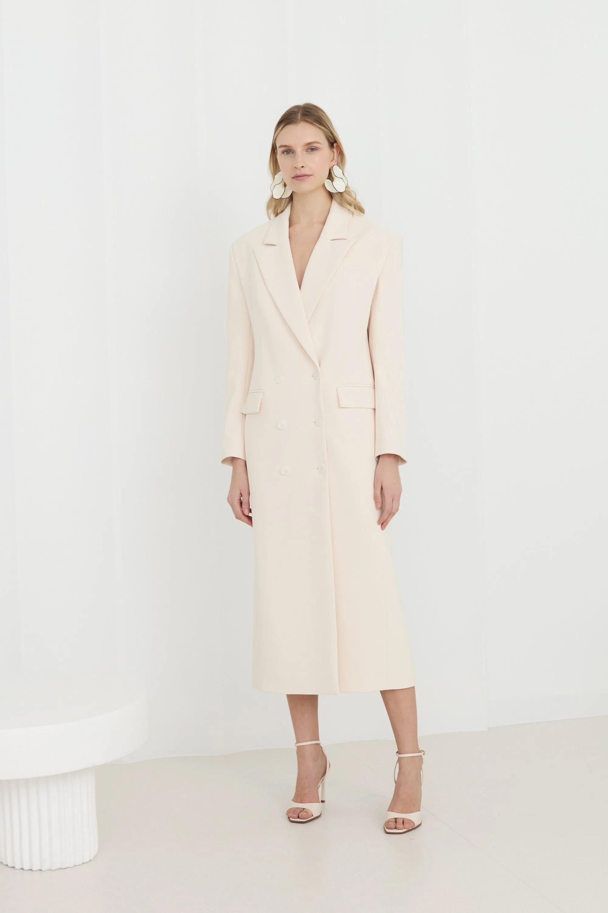 HOUDA Oversized Cream Midi Blazer Dress