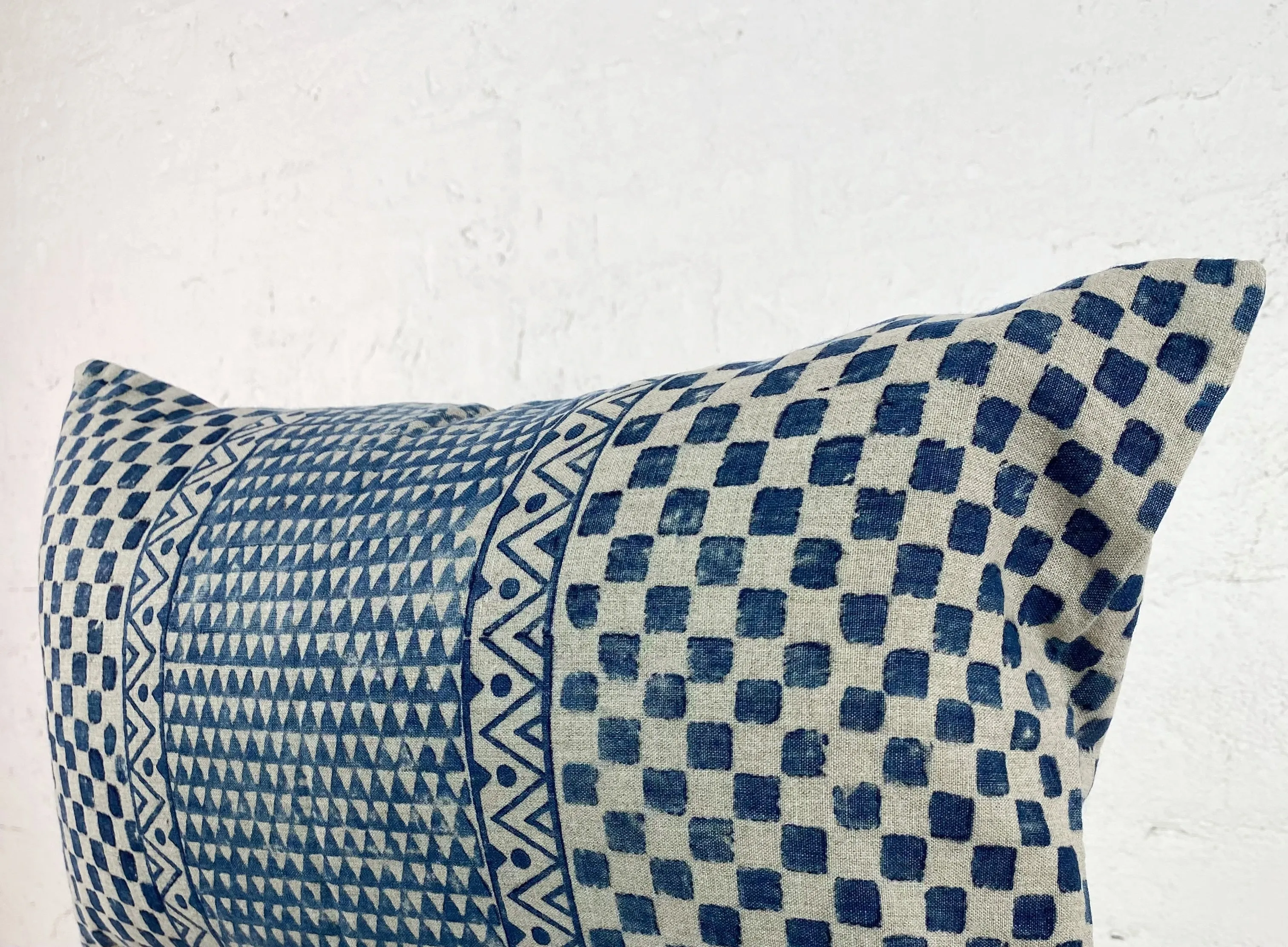 Indigo Lumbar Neela Pillow