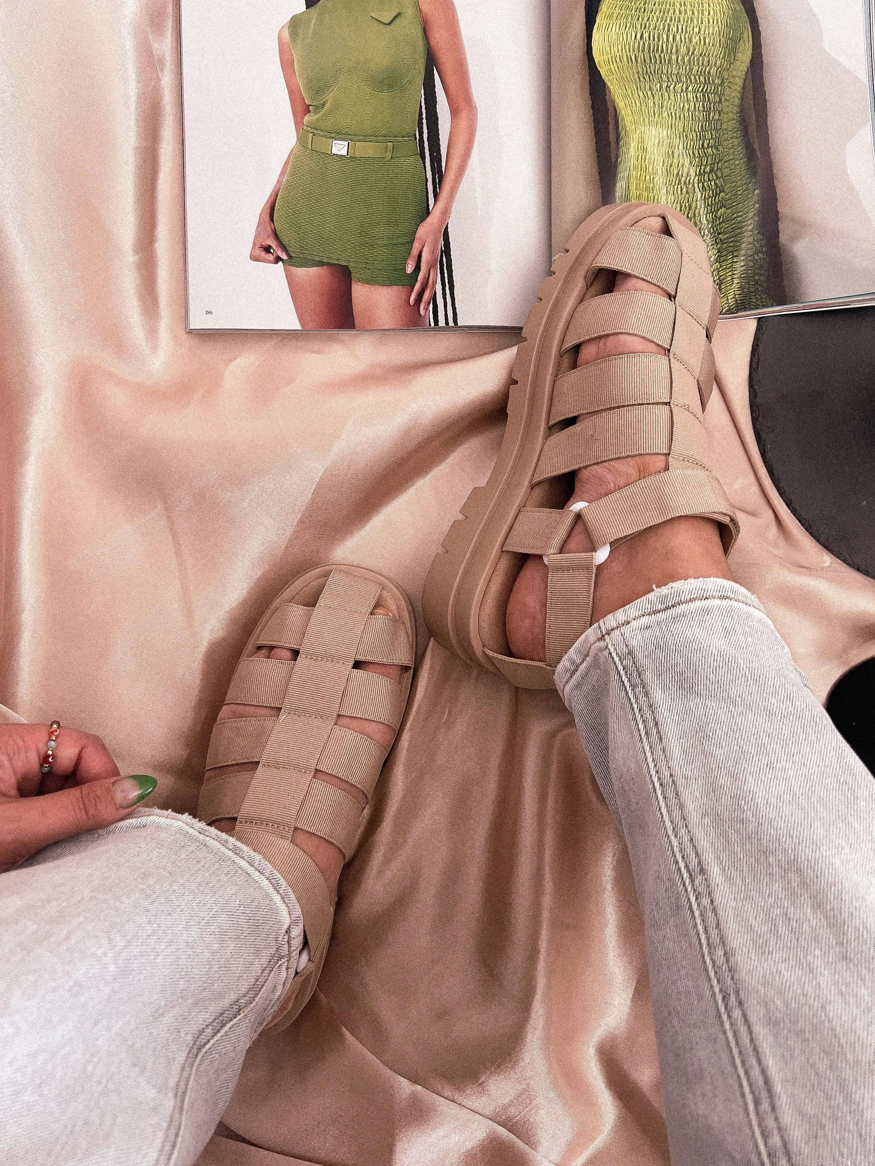 i’ts all good chunky sandals