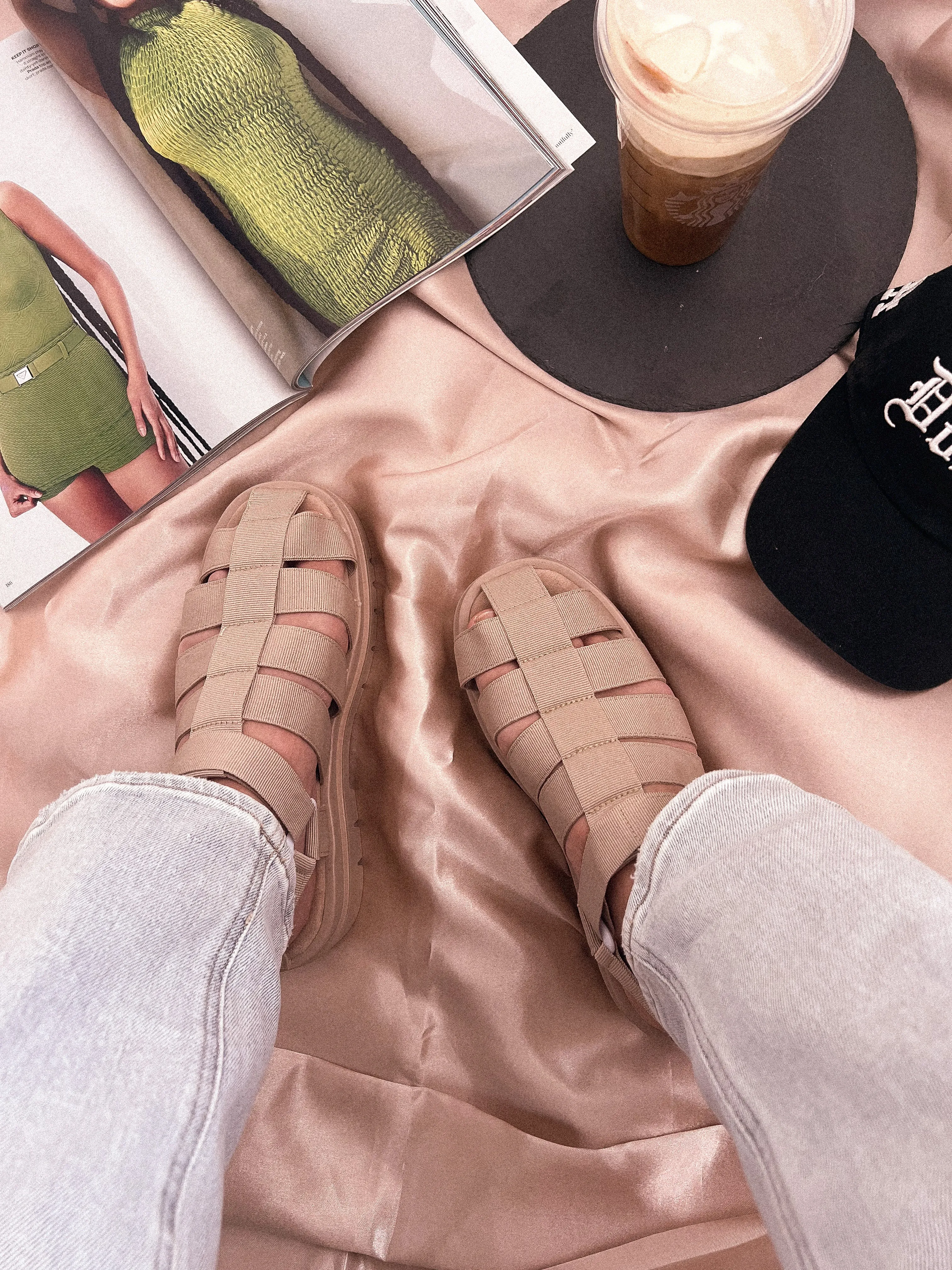 i’ts all good chunky sandals