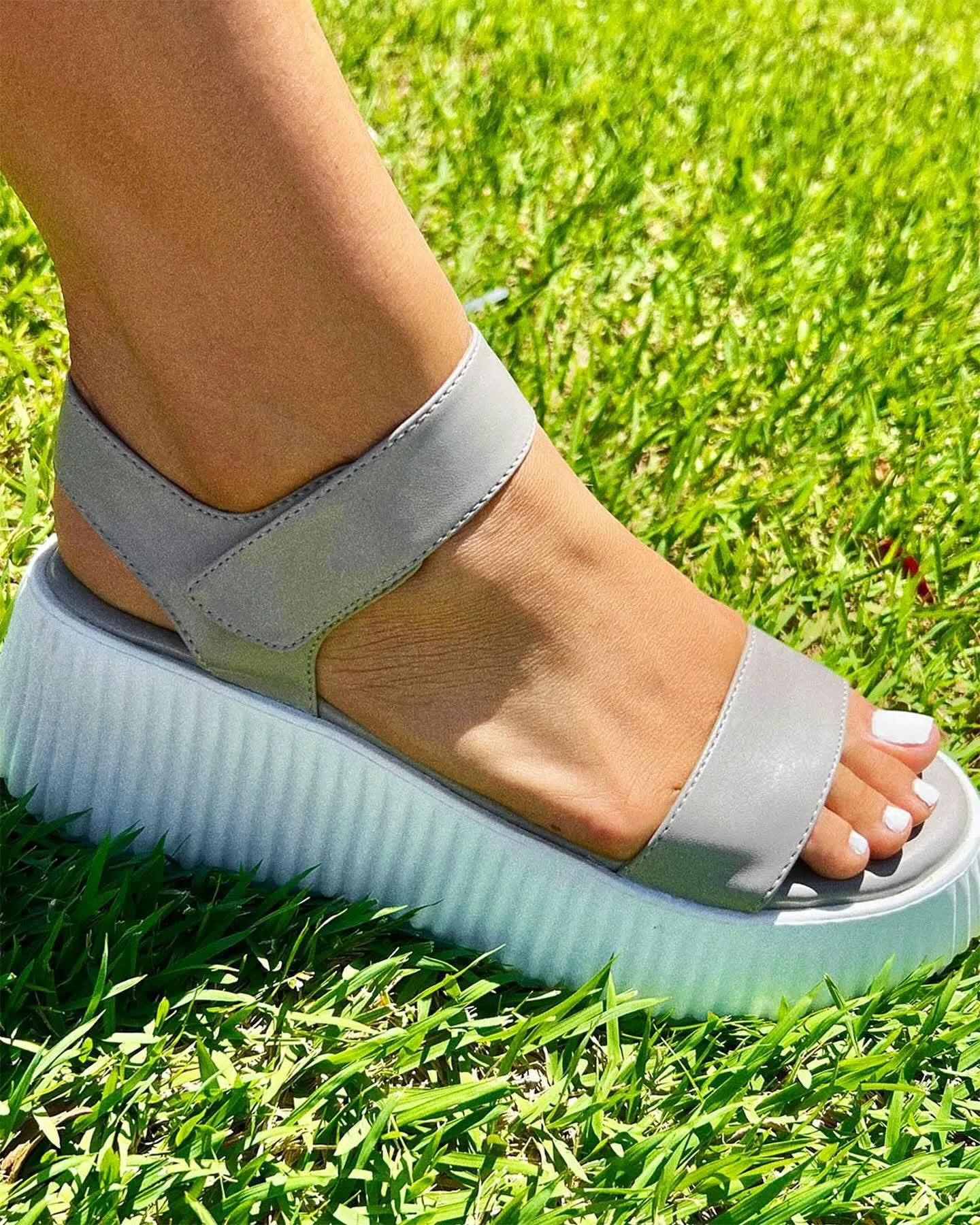 Jersey Gray David Isaac Sandals