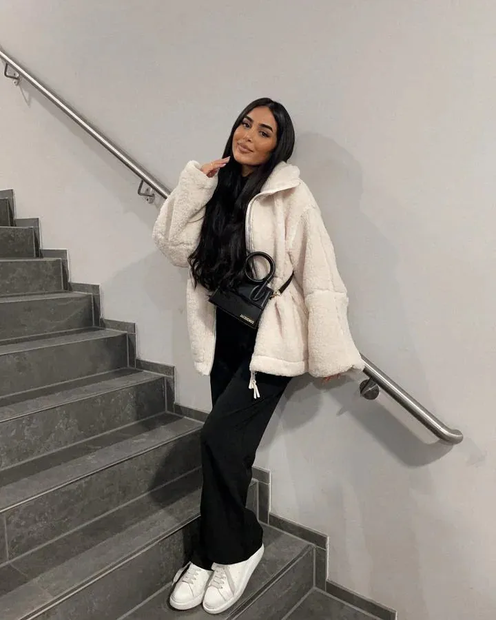 Loose-Fit Anti-Pilling Outdoor Jacket