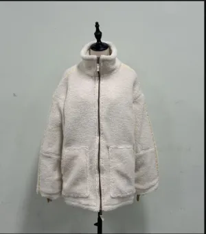 Loose-Fit Anti-Pilling Outdoor Jacket