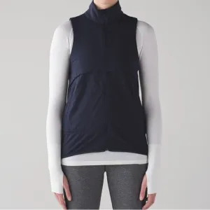 Lululemon Kicking Asphalt Vest- Midnight Navy 8