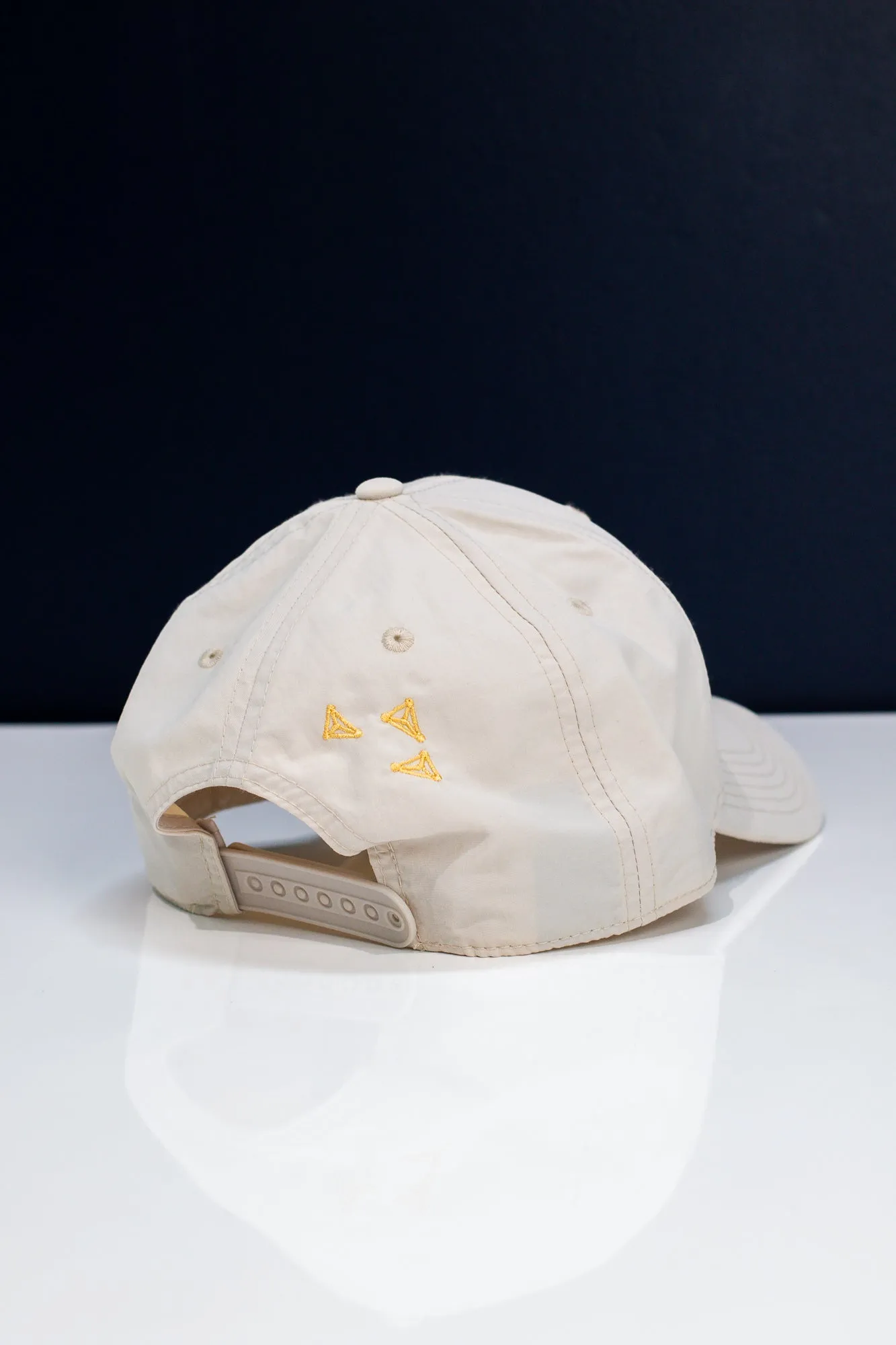 Mediums Reflective Nylon Hat - Cream