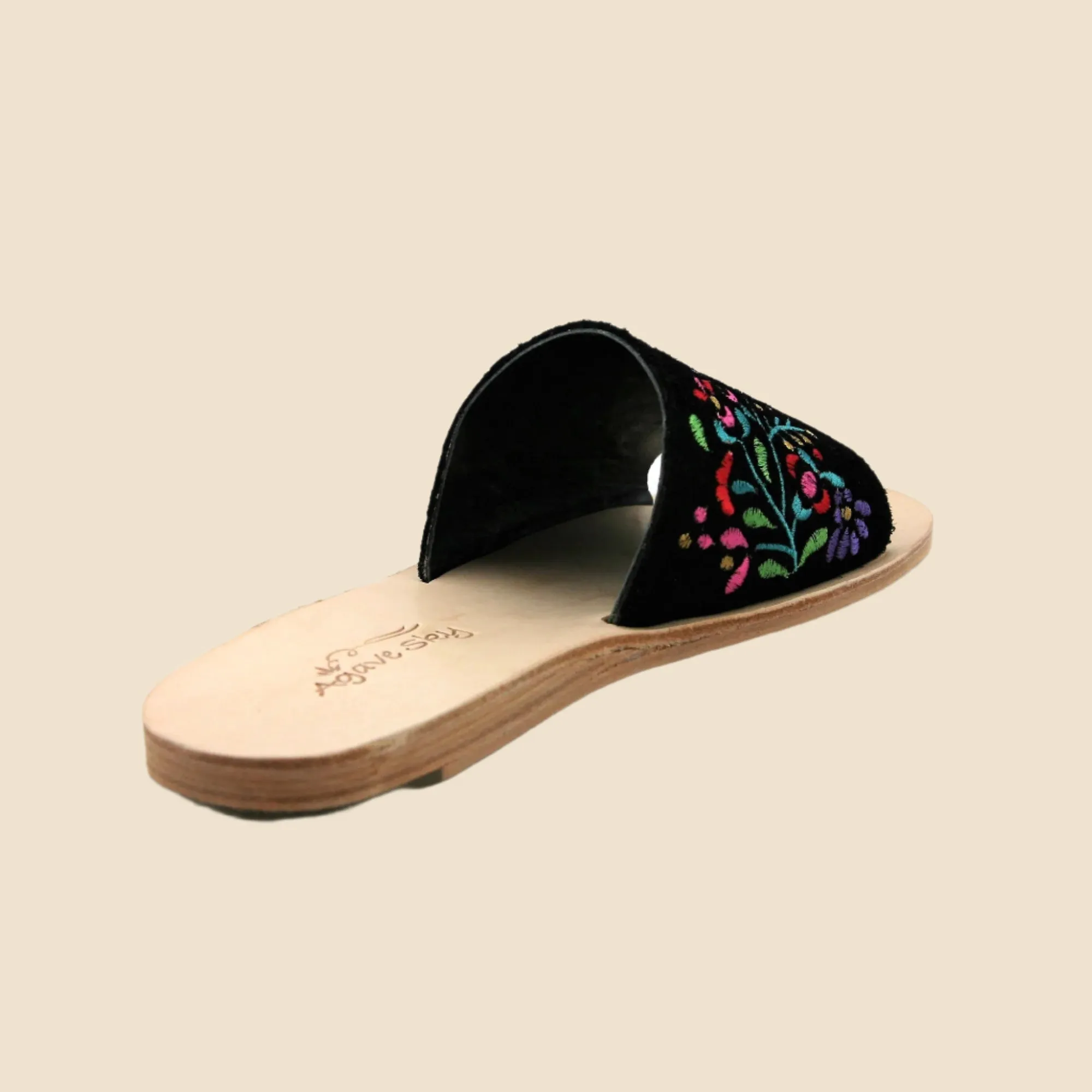 Nadia Fiesta Floral Slide