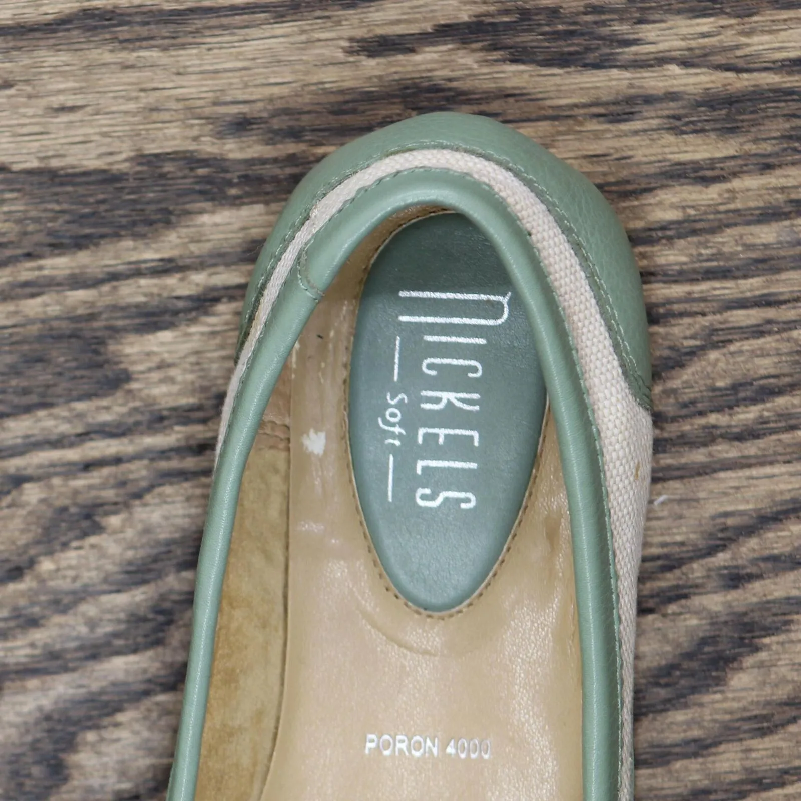 Nickels Soft Womens Vintage Tangle Tie Poron 4000 Flats Green Multi 6.5M