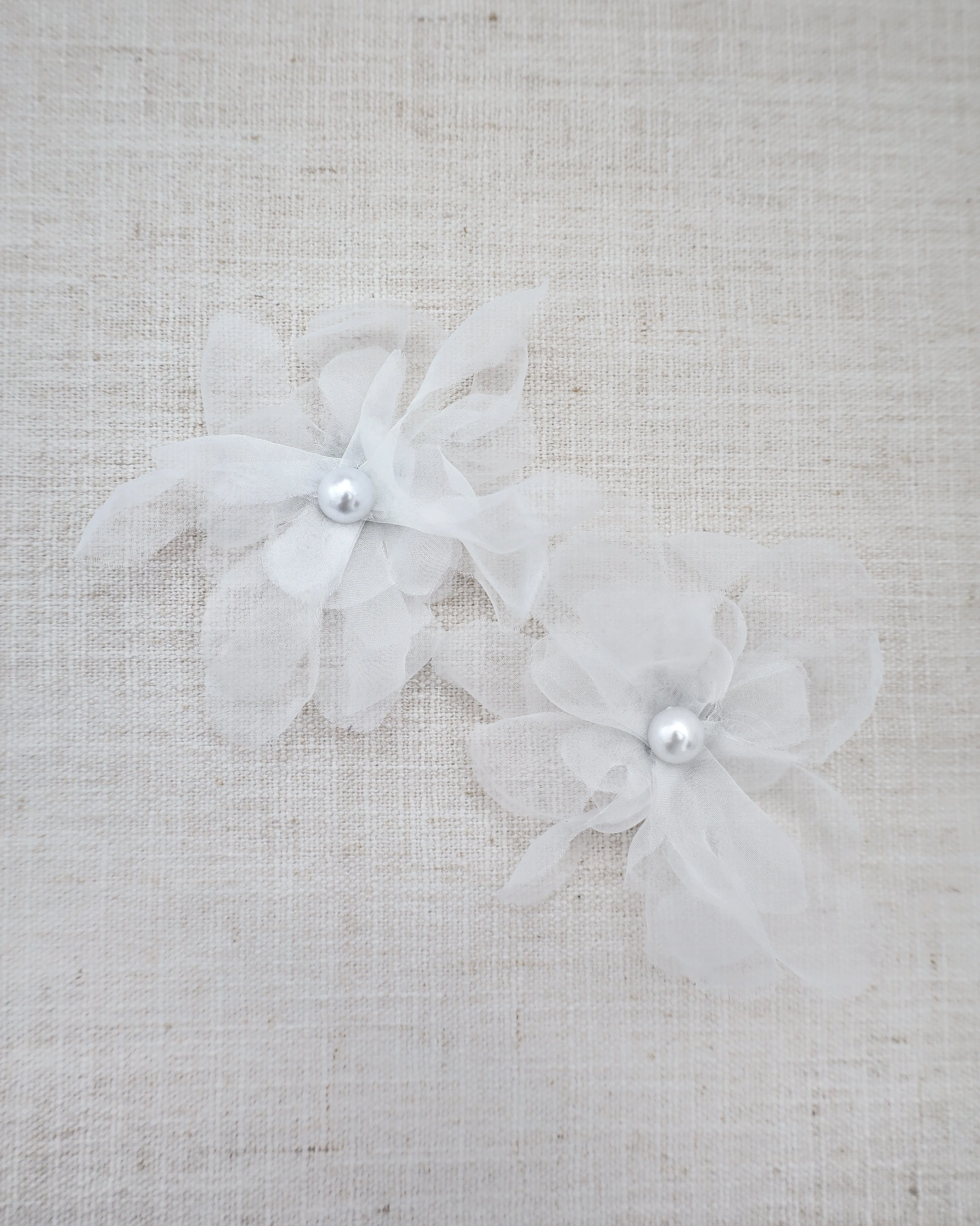 Ophelia Flower Shoe Clip with Pearl