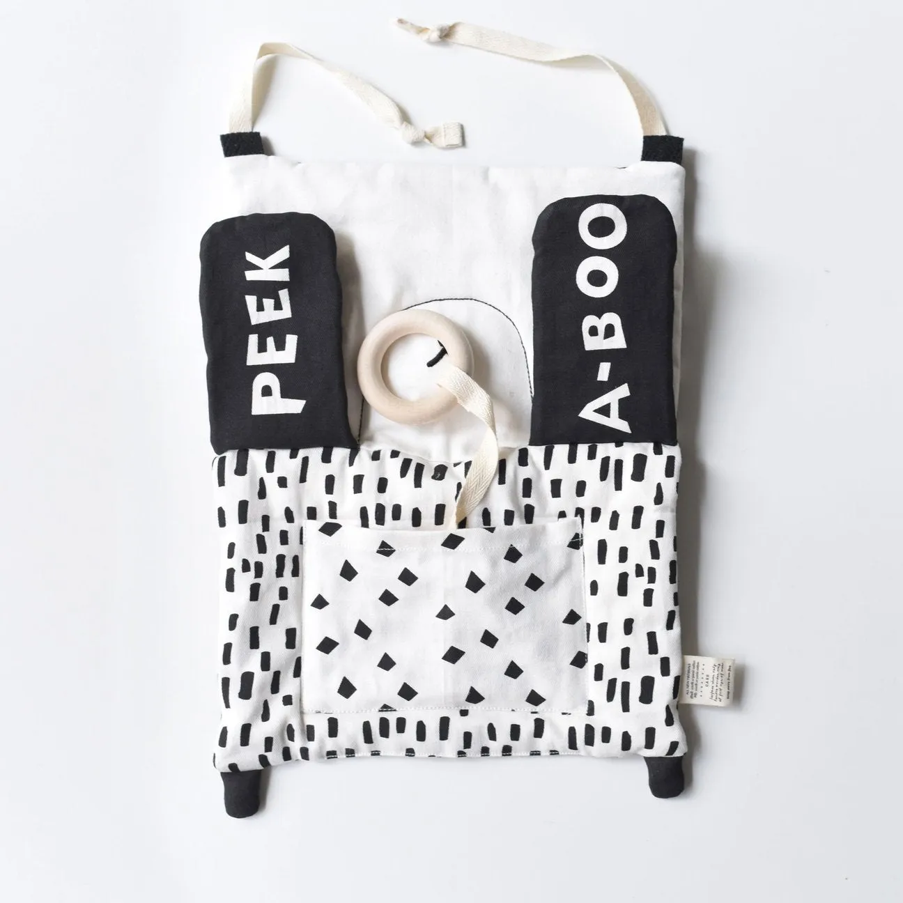 ORGANIC ACTIVITY PAD - PEEKABOO PANDA