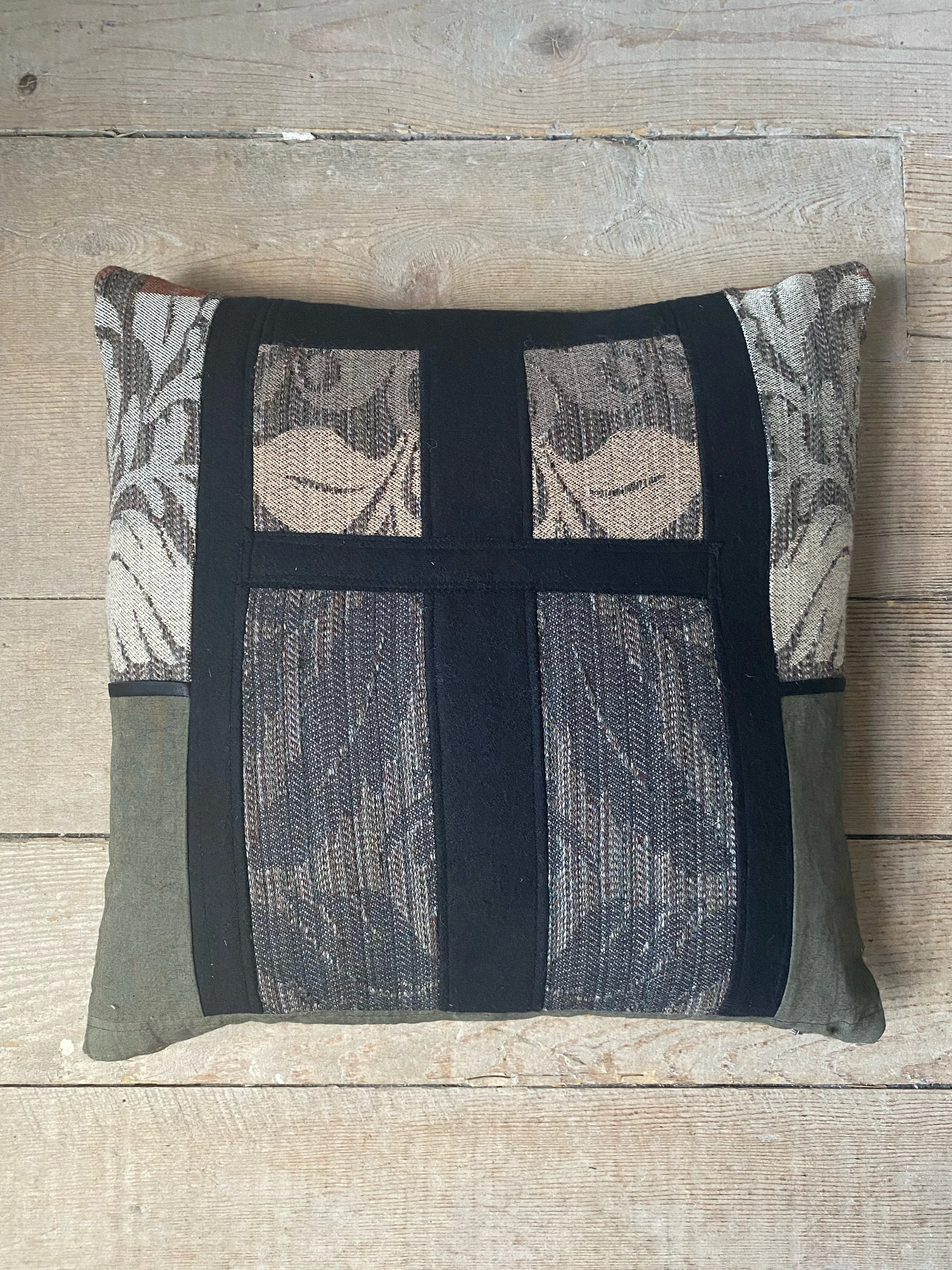 queen of canajoharie pillow #1