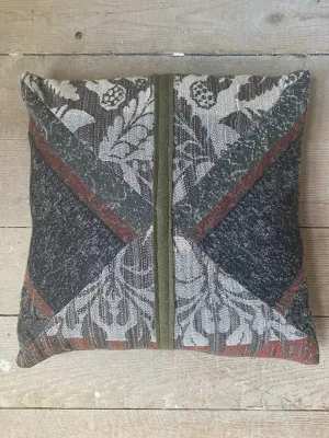 queen of canajoharie pillow #3