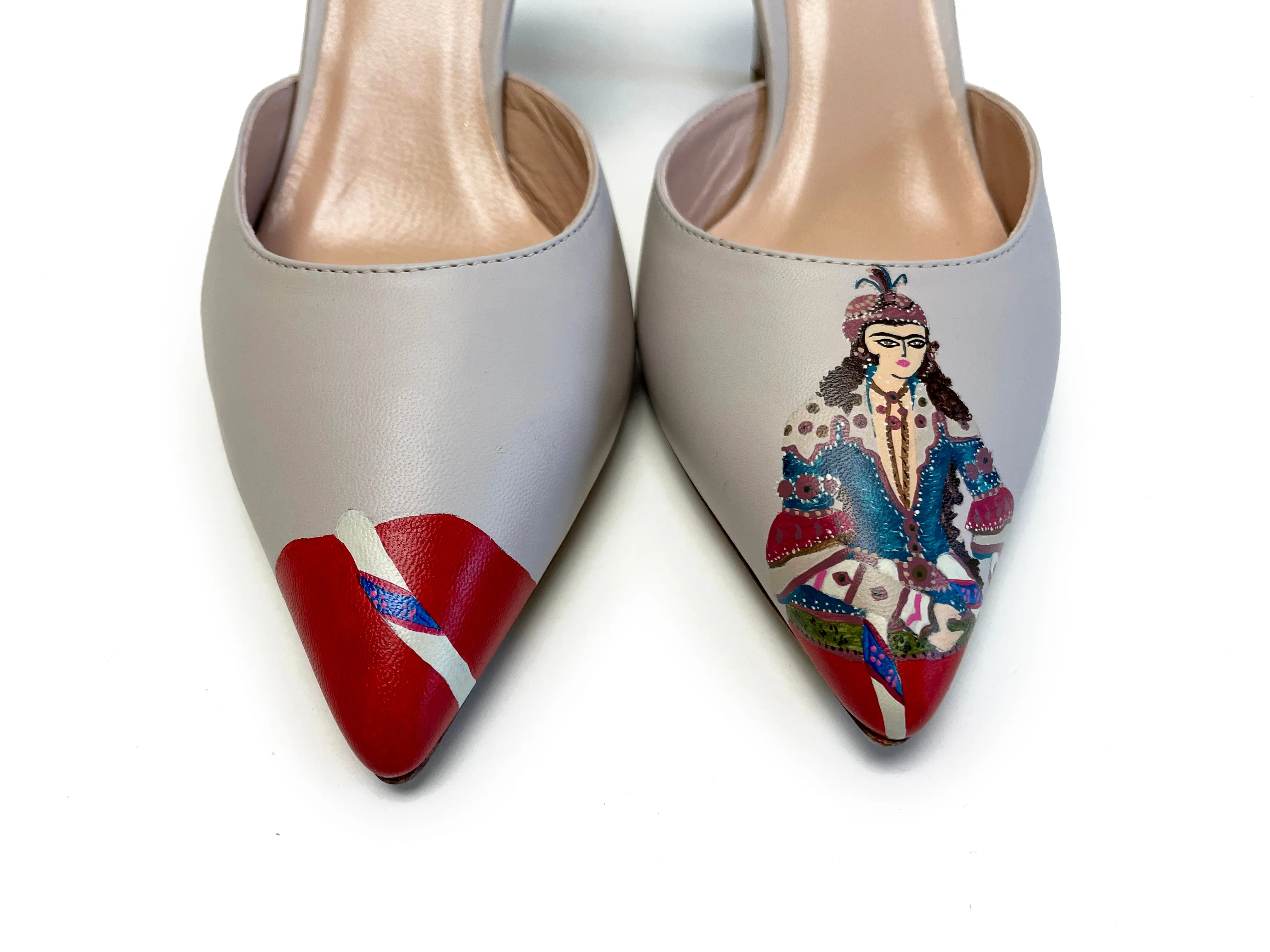 Queen Pumps