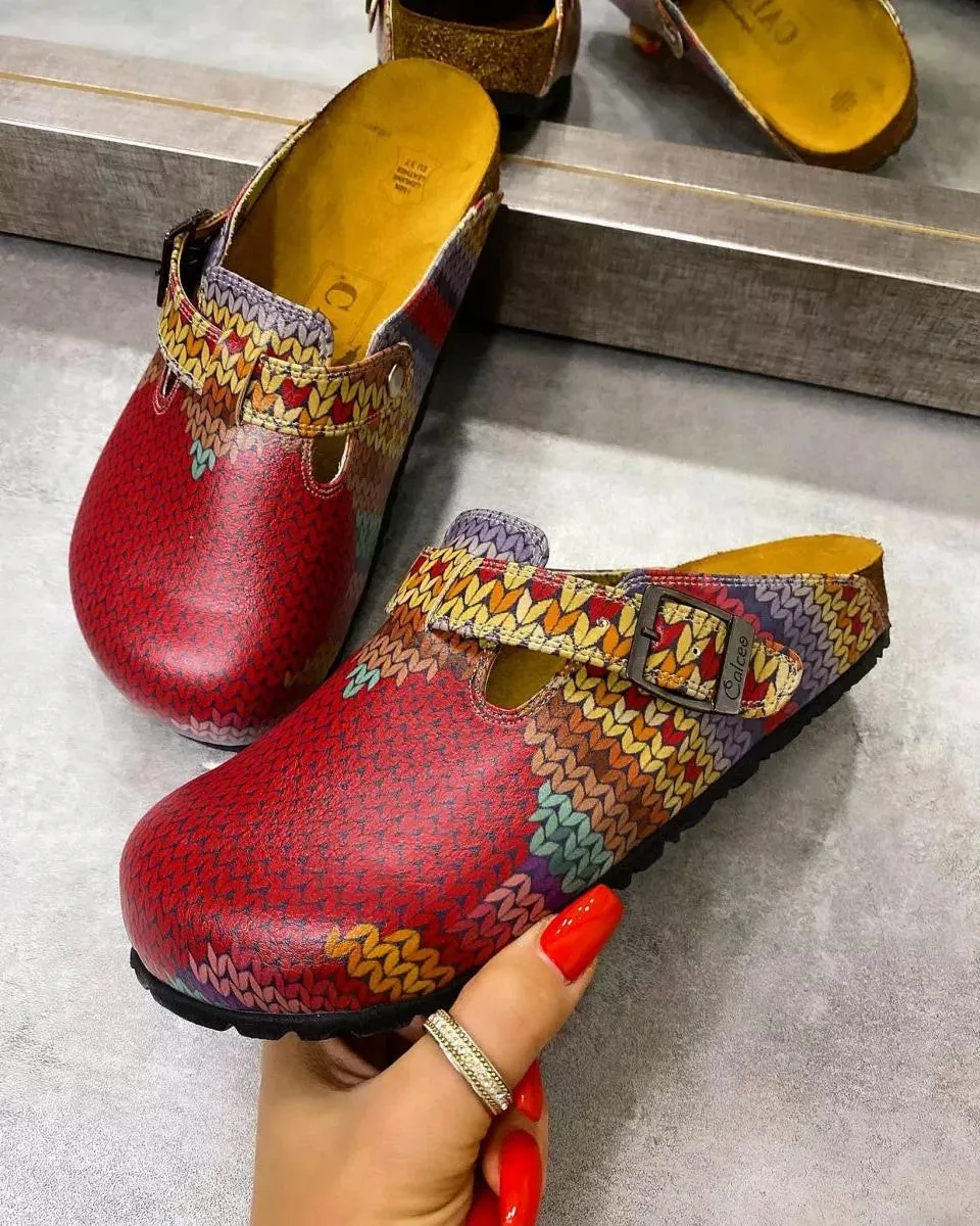 Red Hearts and Colored Knit Print Patterned Clogs - CAL367