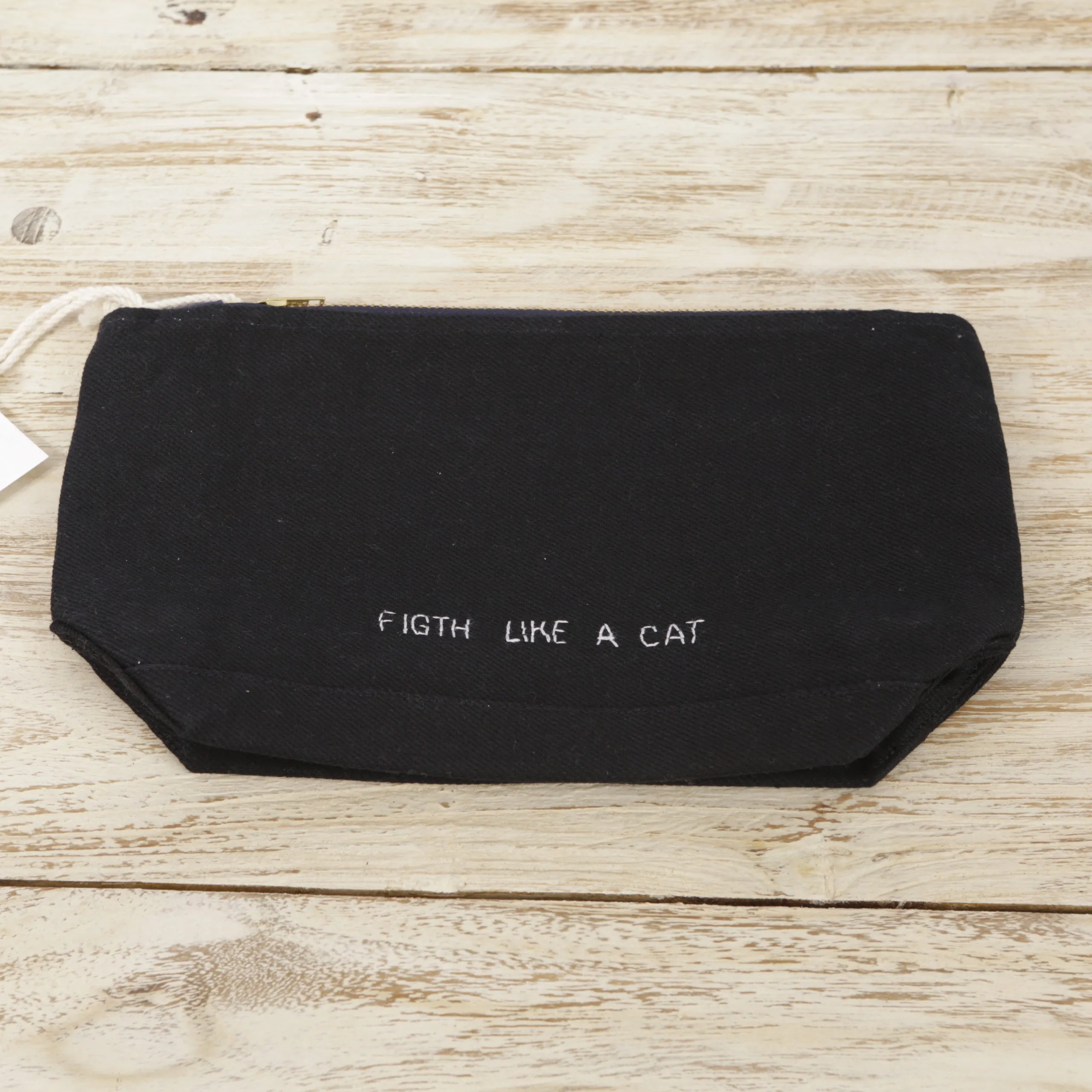 Regina Pouch