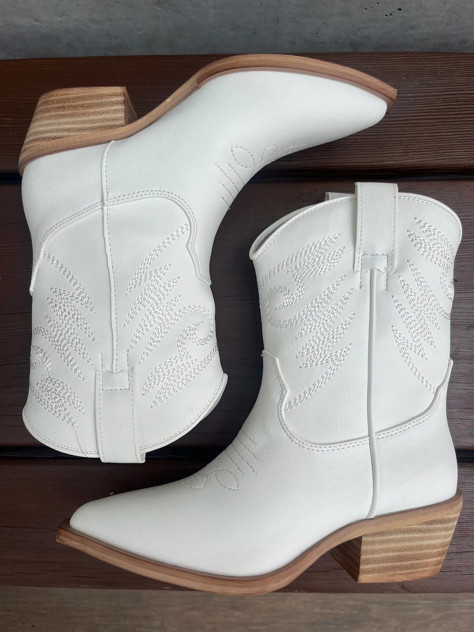 Shu Shop Kid Zahara Boot White