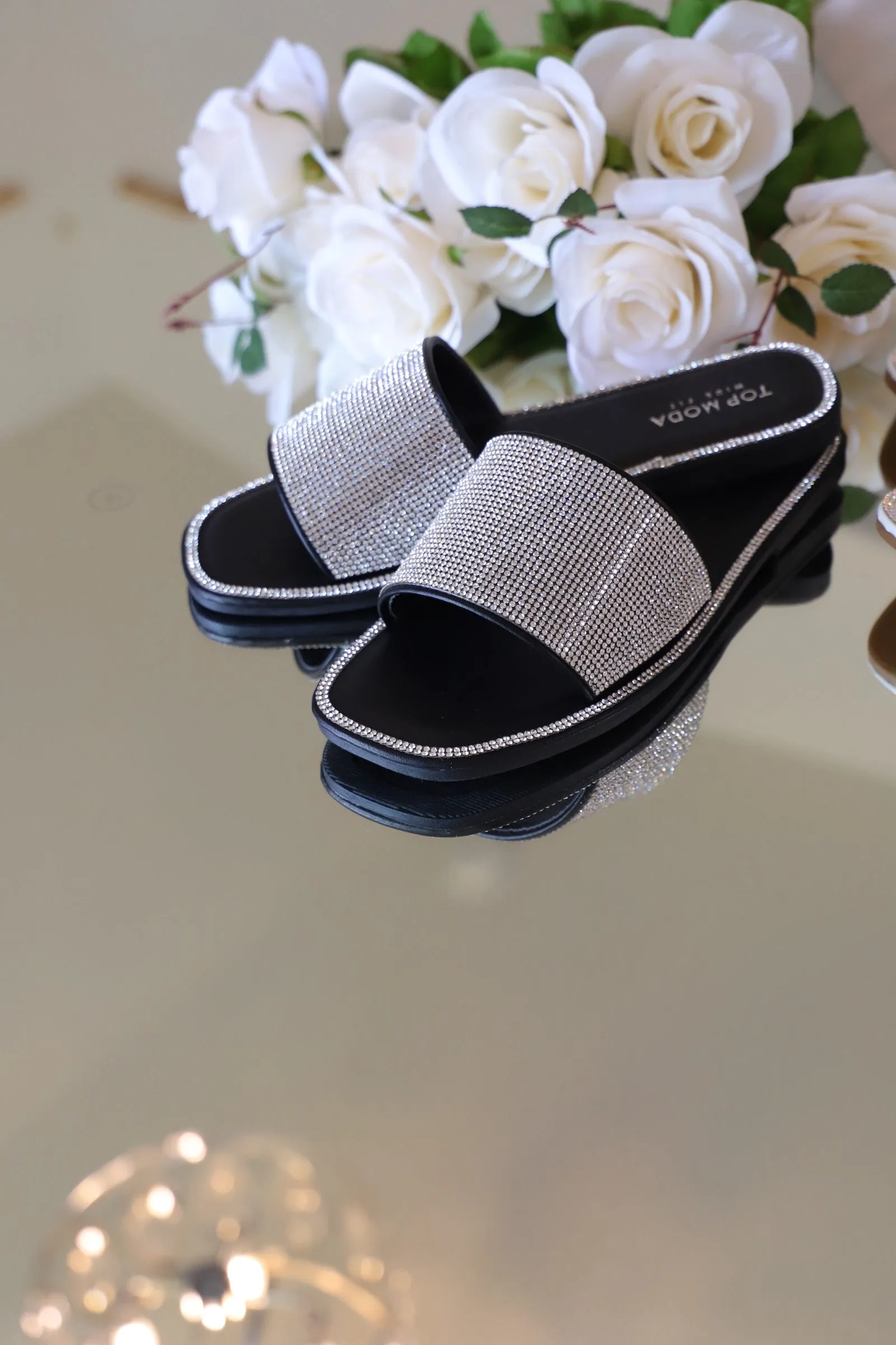 Sophia WIDE Fit Sandal