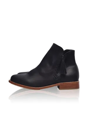 Treasure Leather Ankle Boots in Dark Tan