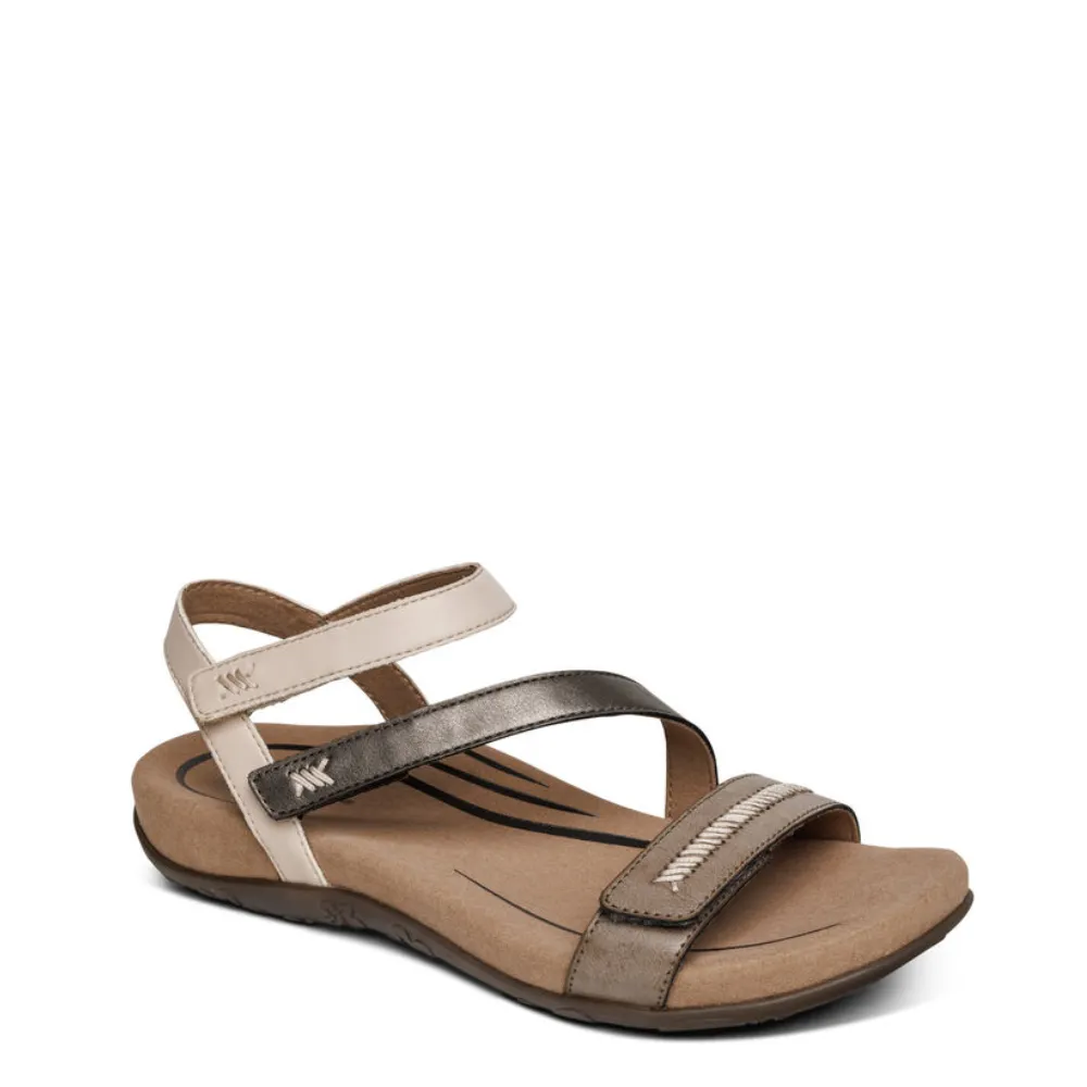 WOMEN'S GABBY